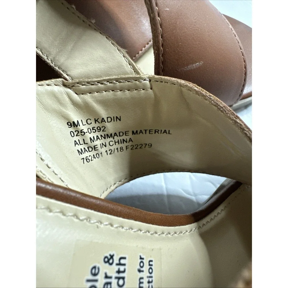 Liz Claiborne Refined Comfort Block Heel Strappy Sandel Brown LC Kadin Sz 9